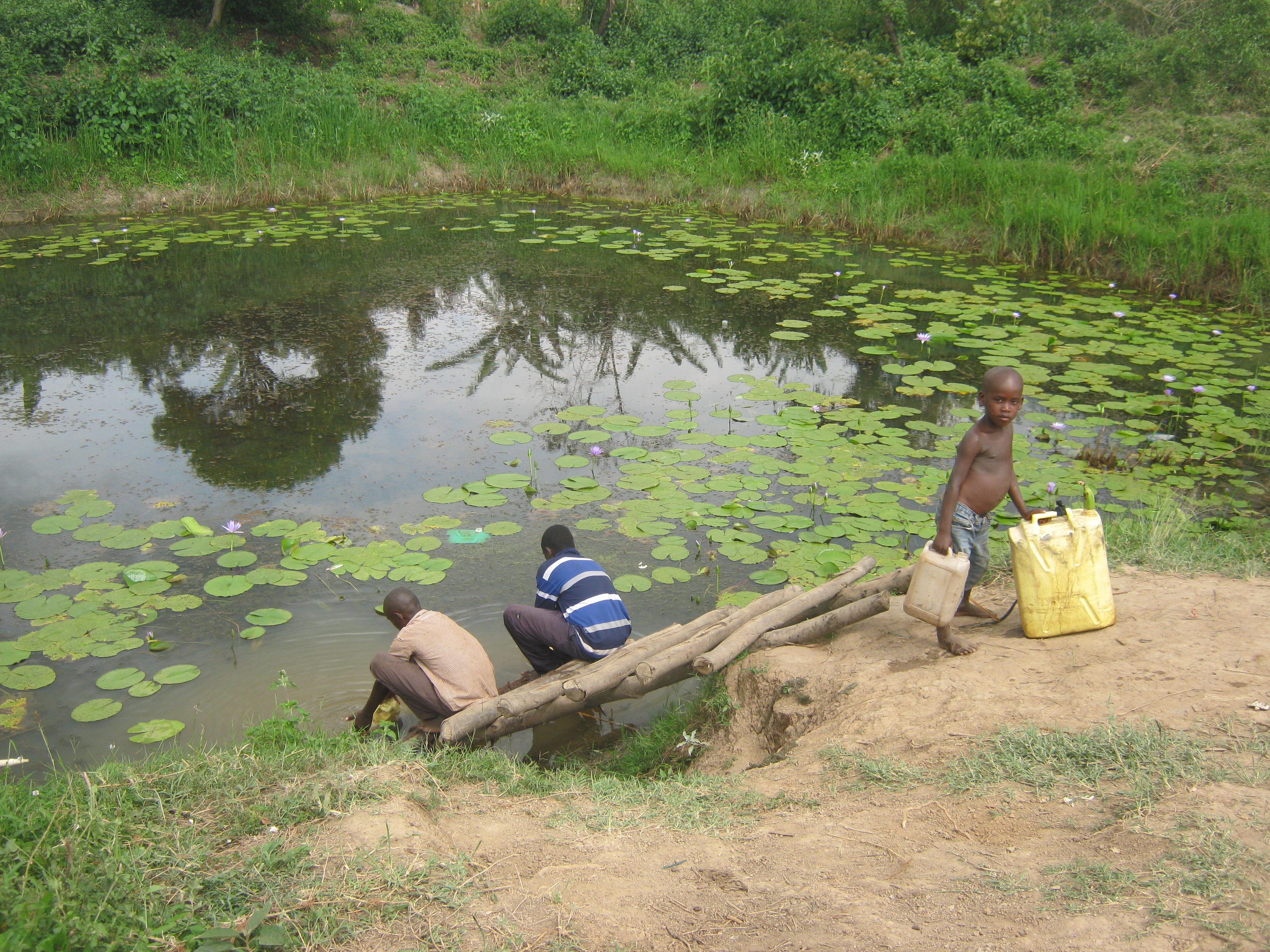 WATER & LAND USE MANAGEMENT